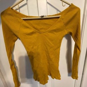 V-neck Express long sleeve shirt